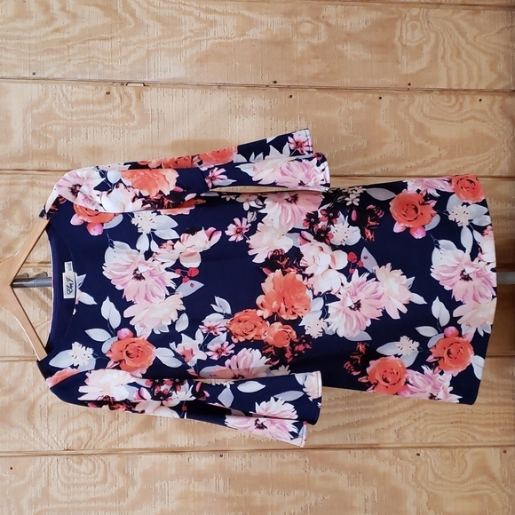 Eliza J Dresses & Skirts - Eliza J Navy Multi Floral Bell Sleeve Shift Dress Size 2